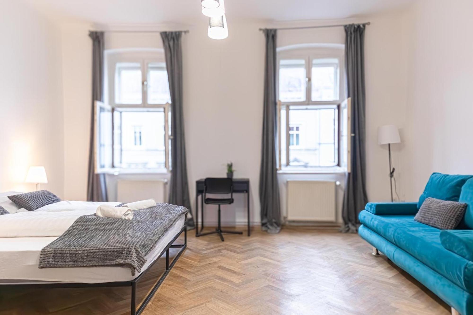 Spacious 2Br Apt -Near Wiener Stadthalle Burggassewiener Well Located エクステリア 写真